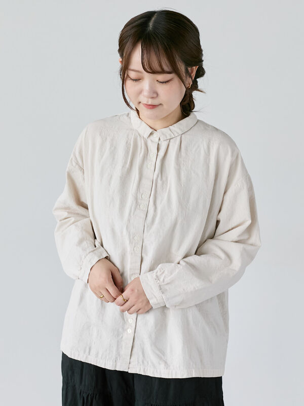【WEB限定】コットンジャカード製品染めブラウス（グレー/ブラック/キナリ）｜TSUHARU by Samansa Mos2（ツハルバイサマンサモスモス）通販