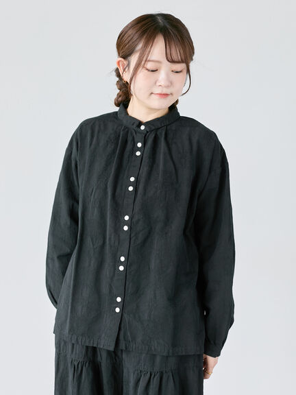 【WEB限定】コットンジャカード製品染めブラウス（グレー/ブラック/キナリ）｜TSUHARU by Samansa Mos2（ツハルバイサマンサモスモス）通販