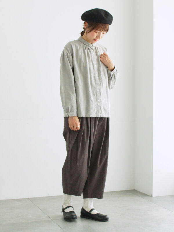 天日干し風加工】タックギャザーパンツ（チャコールグレー