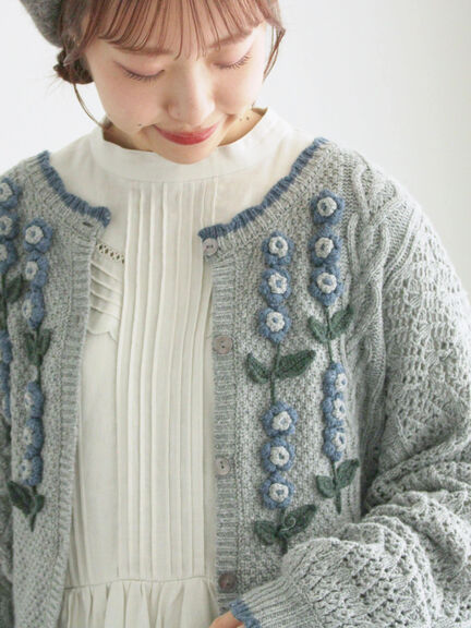 【WEB限定 Sサイズ】アンティーク風ブローチ付きワンピース（チャコールグレー/ベージュ/イエロー）｜TSUHARU by Samansa Mos2（ツハルバイサマンサモスモス）通販