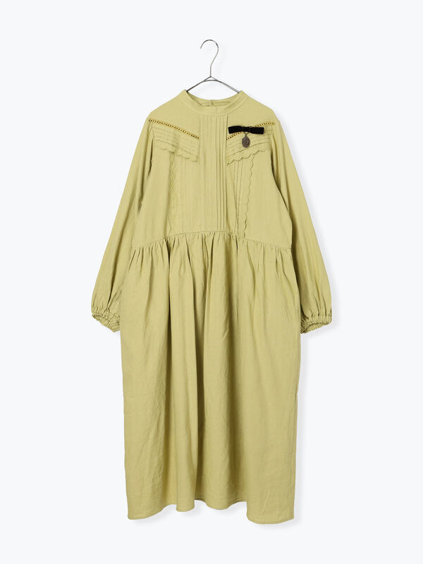 ツハルバイサマンサモスモス　アンティーク風ブローチ付きワンピース　チャコール WEB限定 Sサイズ】アンティーク風ブローチ付きワンピース