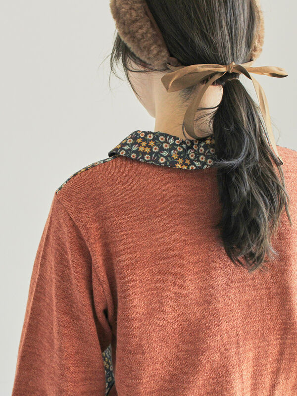 LIBERTY】襟付き布帛部分使いニットカーディガン（ブラック/ベージュ