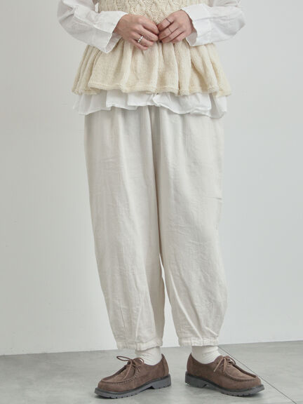 コットンジャカードコクーンパンツ（オフホワイト/グレー/ブラック）｜TSUHARU by Samansa Mos2（ツハルバイサマンサモスモス）通販