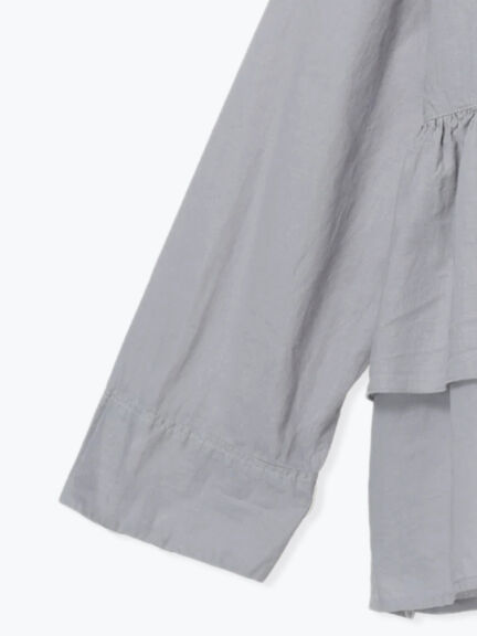 綿麻平織り製品染めティアードブラウス（オフホワイト/グレー/ブラック）｜TSUHARU by Samansa Mos2（ツハルバイサマンサモスモス）通販