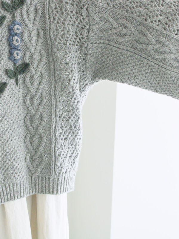 セール】 かぎ針お花モチーフ付きニットカーディガン（グレー