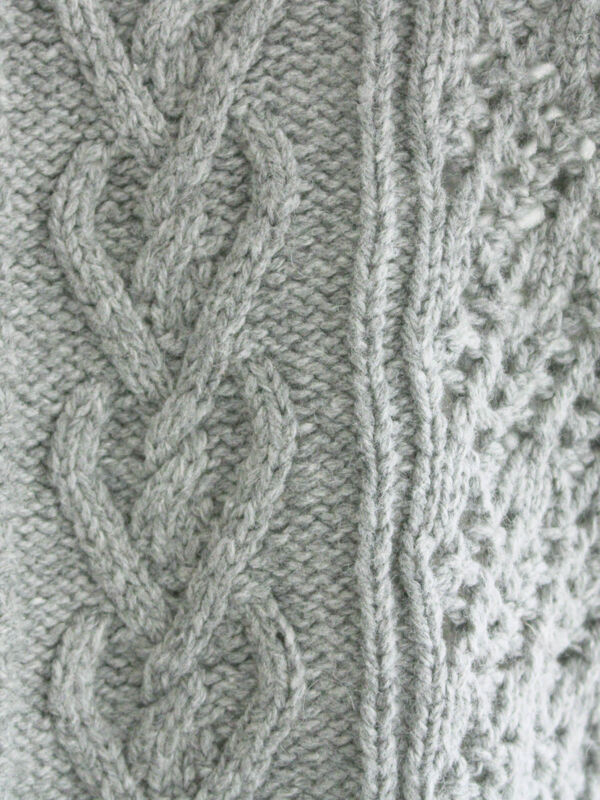 セール】 かぎ針お花モチーフ付きニットカーディガン（グレー