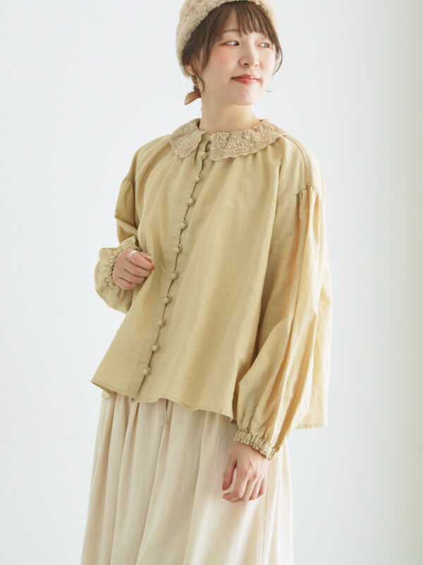 編み立て襟レースブラウス（オフホワイト/ブラック/ベージュ/トップス