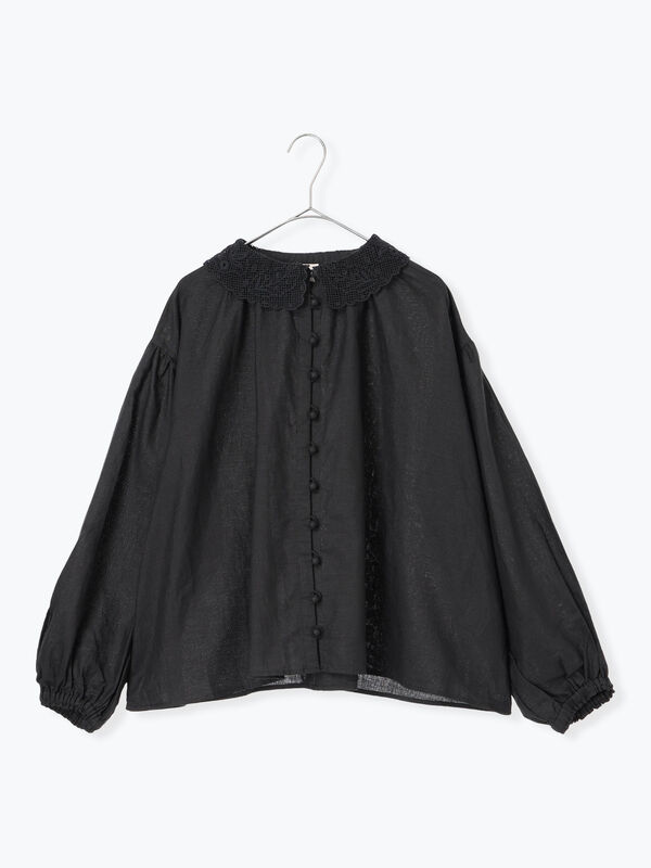 編み立て襟レースブラウスオフホワイト 編み立て襟レースブラウス（オフホワイト/ブラック/ベージュ/トップス