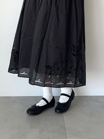 【WEB限定 Sサイズ】カットワーク刺繍前後着ノースリワンピース（ブラック/ブルー/キナリ）｜TSUHARU by Samansa Mos2（ツハルバイサマンサモスモス）通販