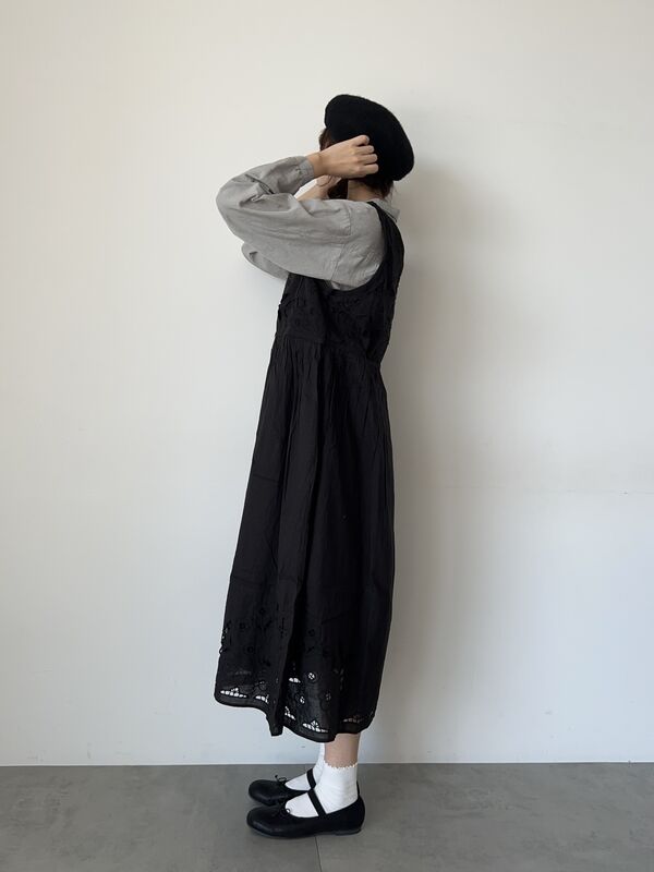 WEB限定 Sサイズ】カットワーク刺繍前後着ノースリワンピース