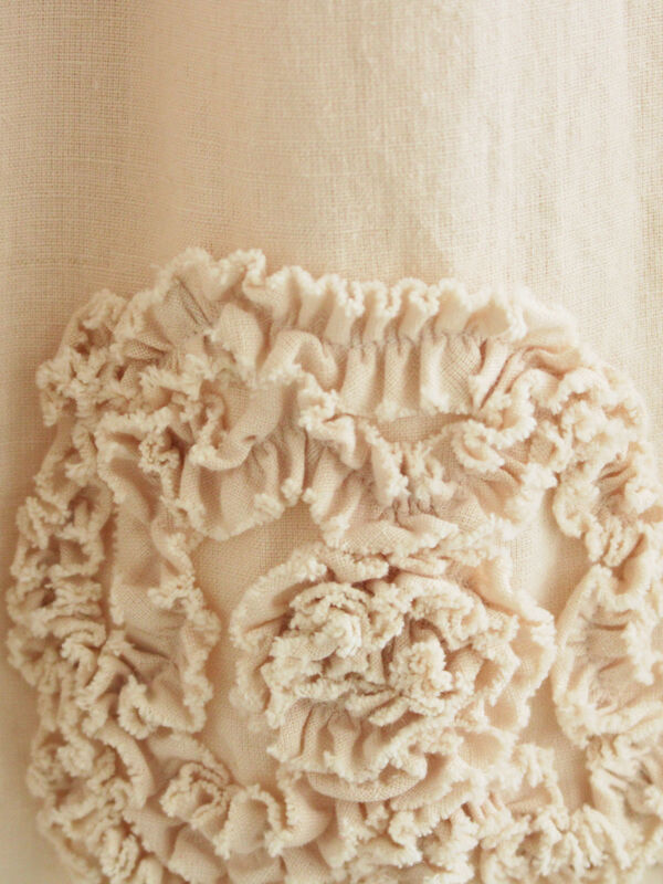 セール】 裾フラワー柄フリル刺繍スカート（ブラック/キナリ/ボトムス