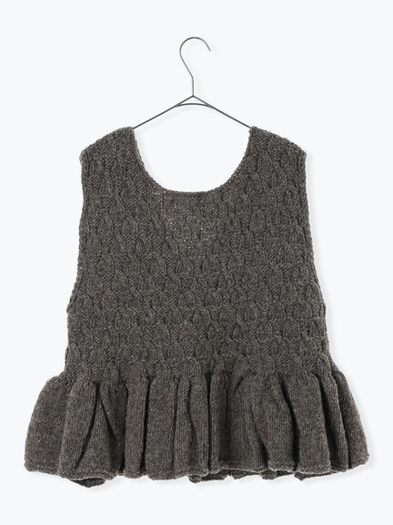 【ペルーニット】裾フリル前後着ベスト（オフホワイト/チャコールグレー）｜TSUHARU by Samansa Mos2（ツハルバイサマンサモスモス）通販