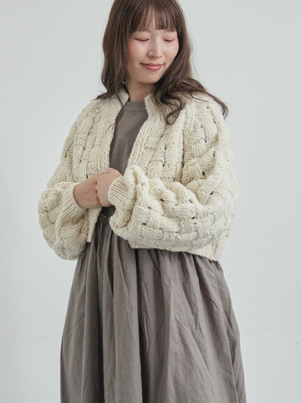 【ペルーニット】ショート丈カーディガン（オフホワイト/グレー）｜TSUHARU by Samansa Mos2（ツハルバイサマンサモスモス）通販
