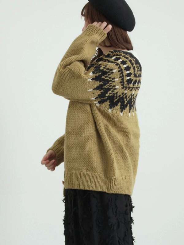 ペルーニット】ジャカード柄ニットカーディガン（チャコールグレー