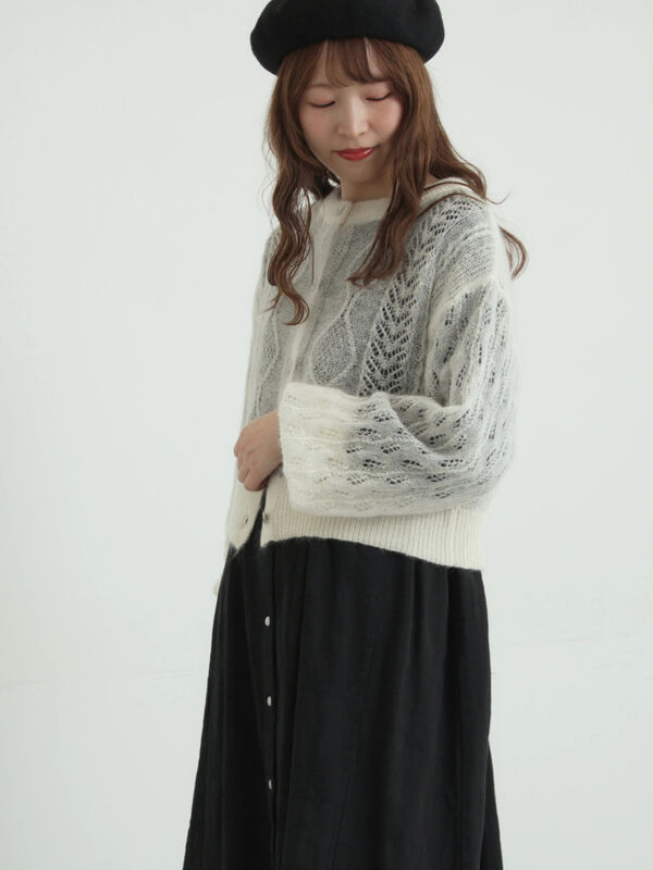 セール】 モヘヤ混ケーブル柄シアーニットカーディガン（オフホワイト