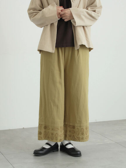 [tukuroi]綿麻ツイル刺繍パンツ（ベージュ/ブラウン）｜TSUHARU by Samansa Mos2（ツハルバイサマンサモスモス）通販