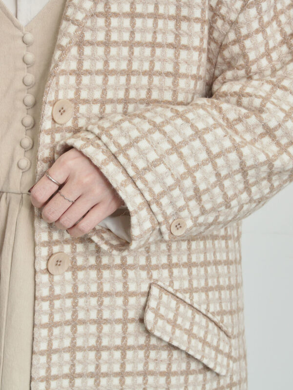 尾州ウール】フラワー柄ジャカードコート（ベージュ/ブルー/ネイビー