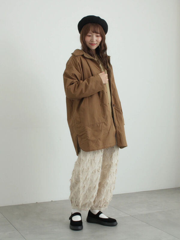 【美品】 EIKO KONDOU 麻混 コート サイズ42 シアー ナチュラルタフタミドル丈コート(ステンカラーコート) | HIROKO