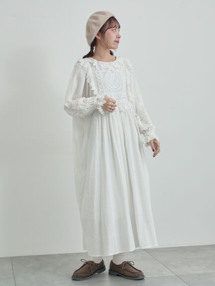 【WEB限定 Sサイズ】ドビーバテンレースワンピース（オフホワイト/ブラック/ブルー）｜TSUHARU by Samansa Mos2（ツハルバイサマンサモスモス）通販