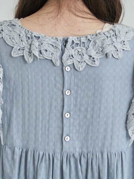 【WEB限定 Sサイズ】ドビーバテンレースワンピース（オフホワイト/ブラック/ブルー）｜TSUHARU by Samansa Mos2（ツハルバイサマンサモスモス）通販