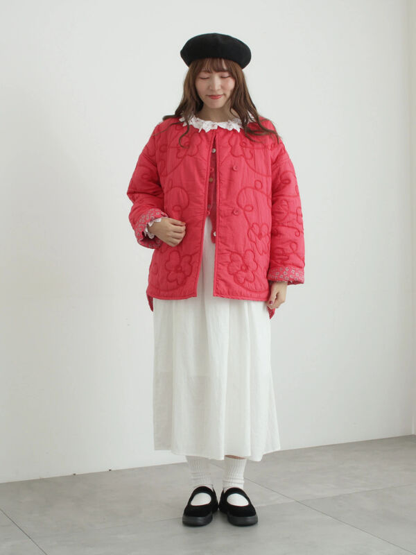 セール】 コード刺繍フラワー柄裏地キルトジャケット（ブラック/レッド