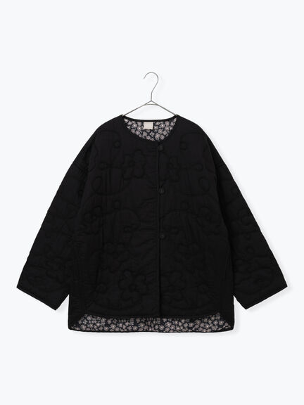 コード刺繍フラワー柄裏地キルトジャケット（ブラック/レッド/キナリ）｜TSUHARU by Samansa Mos2（ツハルバイサマンサモスモス）通販