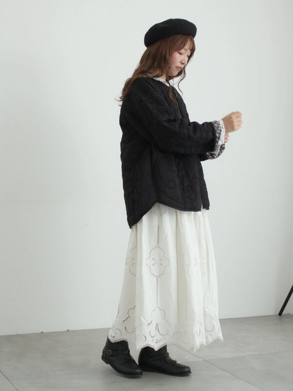 セール】 カットワーク刺繍裾スカラップスカート（オフホワイト