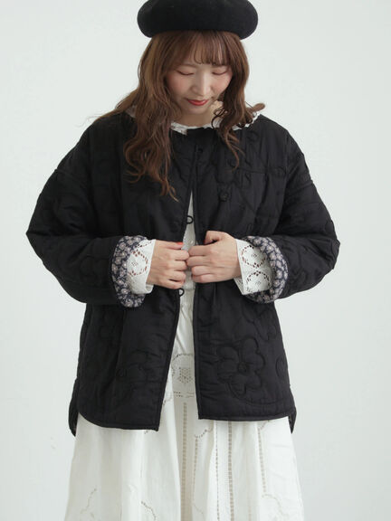 レースパッチワークセーラー襟ブラウス（オフホワイト/ブラック/ブルー）｜TSUHARU by Samansa Mos2（ツハルバイサマンサモスモス）通販