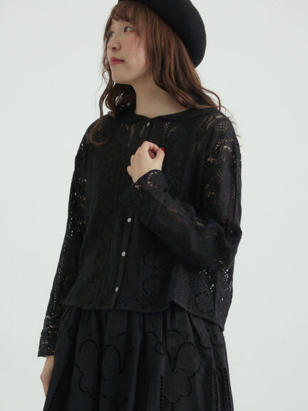 レースパッチワークセーラー襟ブラウス（オフホワイト/ブラック/ブルー）｜TSUHARU by Samansa Mos2（ツハルバイサマンサモスモス）通販