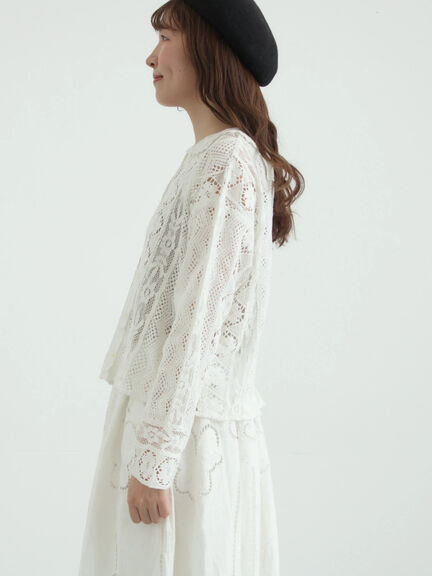 レースパッチワークセーラー襟ブラウス（オフホワイト/ブラック/ブルー）｜TSUHARU by Samansa Mos2（ツハルバイサマンサモスモス）通販