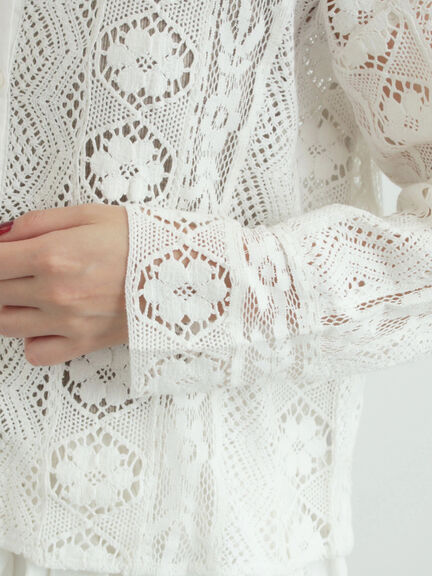 レースパッチワークセーラー襟ブラウス（オフホワイト/ブラック/ブルー）｜TSUHARU by Samansa Mos2（ツハルバイサマンサモスモス）通販