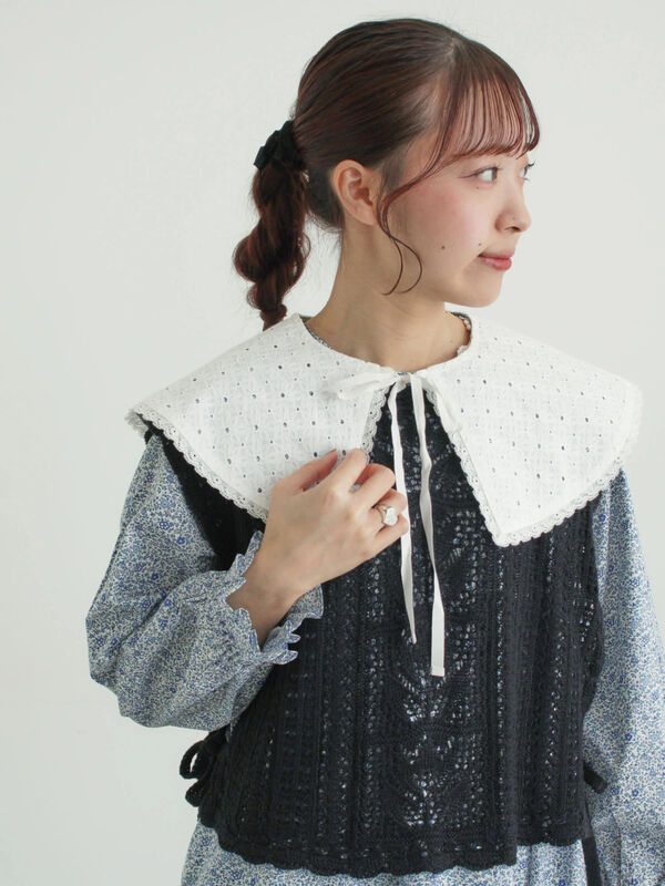 LIBERTY FABRICS】Katie and Millie柄襟付ワンピース（ピンク/ブルー