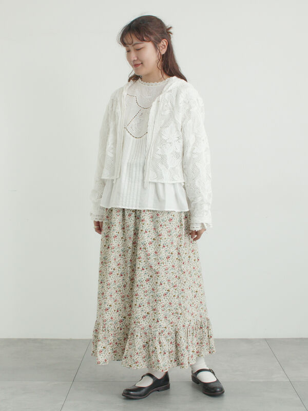 WHITE COLLECTION】オーバーレースフード付きボレロ（ホワイト