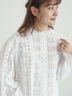 【WHITE COLLECTION】オーバーレース切替ブラウス（ホワイト）｜TSUHARU by Samansa Mos2（ツハルバイサマンサモスモス）通販