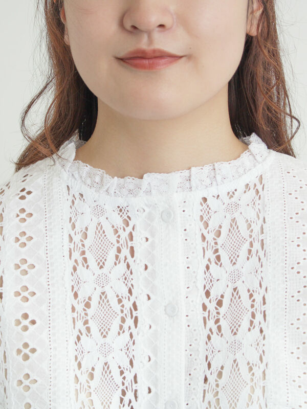 WHITE COLLECTION】オーバーレース切替ブラウス（ホワイト/トップス