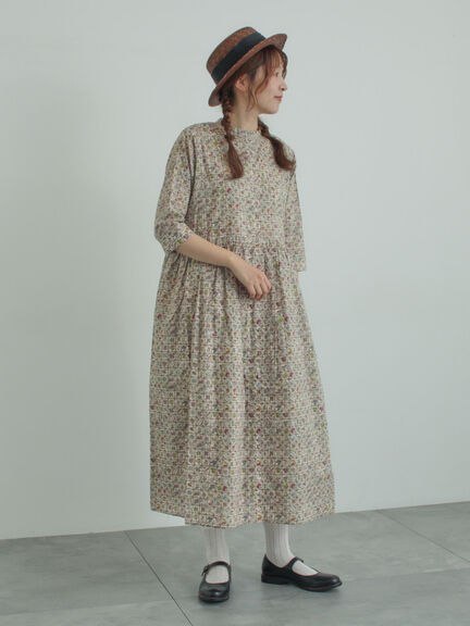 サマンサモスモス自由が丘　限定　製品染フード付きスカラップ刺繍コート　ツハル シアー総刺繍コート（オフホワイト/ブラック/アウター/コート