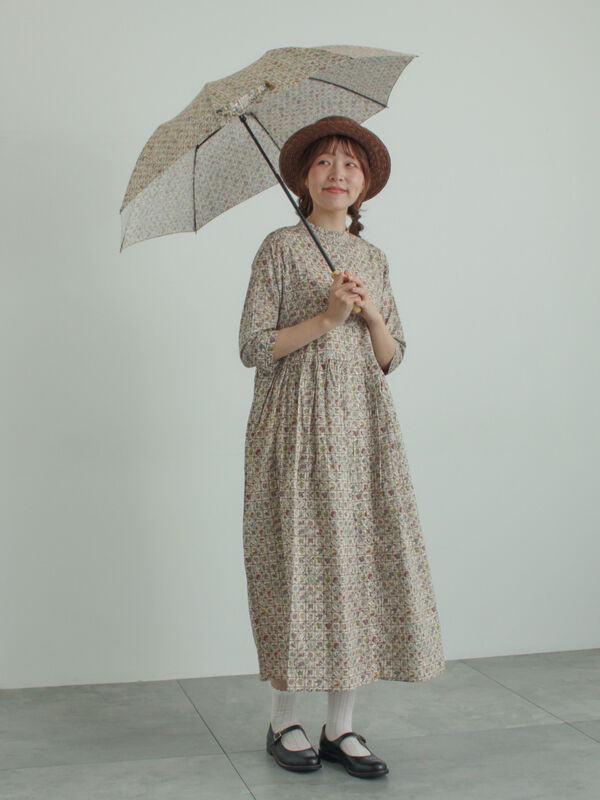 LIBERTY FABRICS】Botanical Language柄ワンピース（ブルー/キナリ