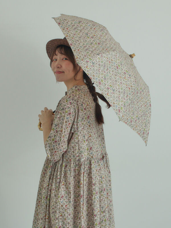 LIBERTY FABRICS】Botanical Language柄ワンピース（ブルー/キナリ