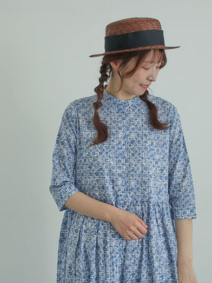 【LIBERTY FABRICS】Botanical Language柄ワンピース（ブルー/キナリ）｜TSUHARU by Samansa Mos2（ツハルバイサマンサモスモス）通販