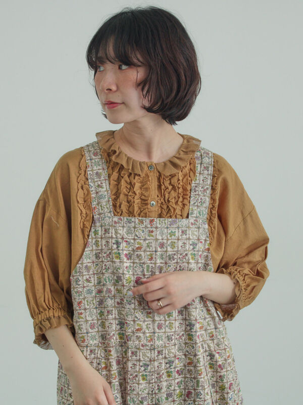 LIBERTY FABRICS】Botanical Language柄サロペット（ブルー/キナリ