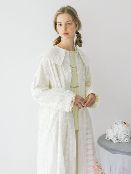 シアー総刺繍コート（オフホワイト/ブラック/アウター/コート