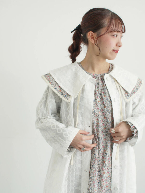 シアー総刺繍コート（オフホワイト/ブラック/アウター/コート