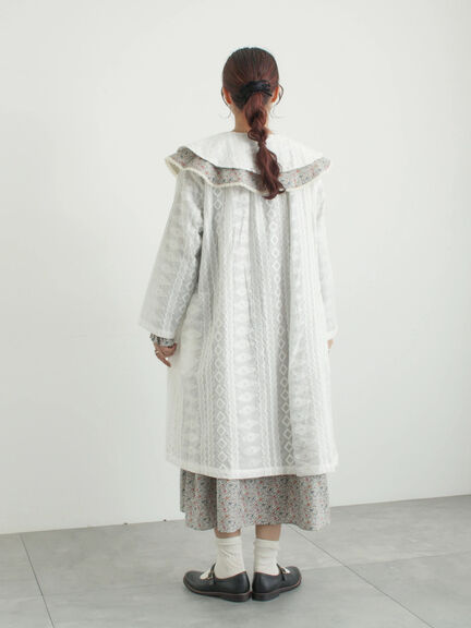 シアー総刺繍コート（オフホワイト/ブラック）｜TSUHARU by Samansa Mos2（ツハルバイサマンサモスモス）通販