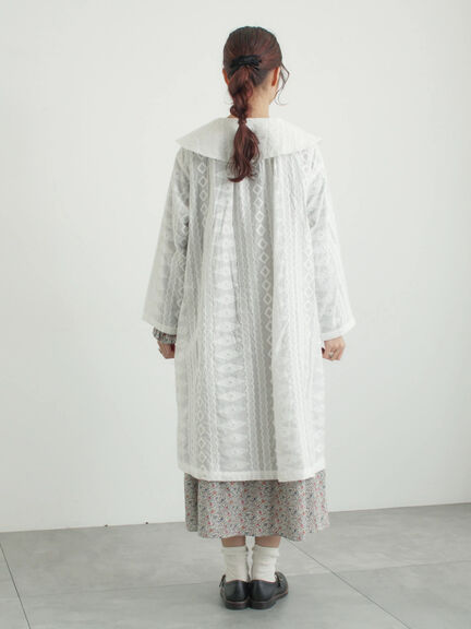シアー総刺繍コート（オフホワイト/ブラック）｜TSUHARU by Samansa Mos2（ツハルバイサマンサモスモス）通販