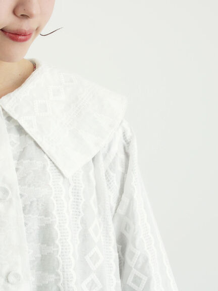 シアー総刺繍コート（オフホワイト/ブラック）｜TSUHARU by Samansa Mos2（ツハルバイサマンサモスモス）通販