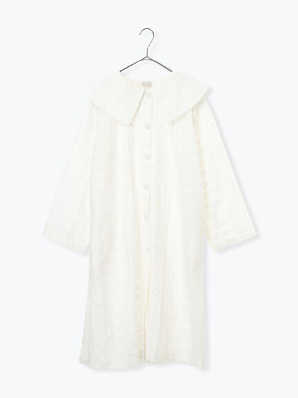 シアー総刺繍コート（オフホワイト/ブラック）｜TSUHARU by Samansa Mos2（ツハルバイサマンサモスモス）通販