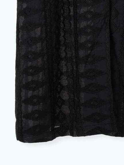 シアー総刺繍コート（オフホワイト/ブラック）｜TSUHARU by Samansa Mos2（ツハルバイサマンサモスモス）通販