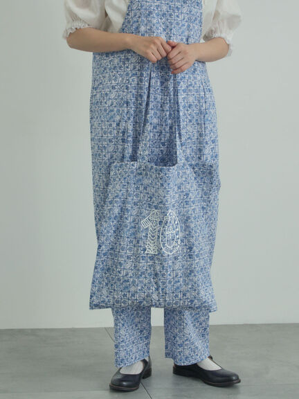 【LIBERTY FABRICS】Botanical Language柄トートバッグ（ブルー/キナリ）｜TSUHARU by Samansa Mos2（ツハルバイサマンサモスモス）通販