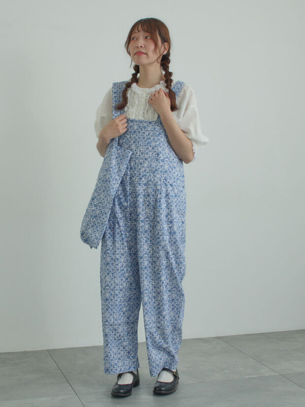LIBERTY FABRICS】Botanical Language柄トートバッグ（ブルー/キナリ