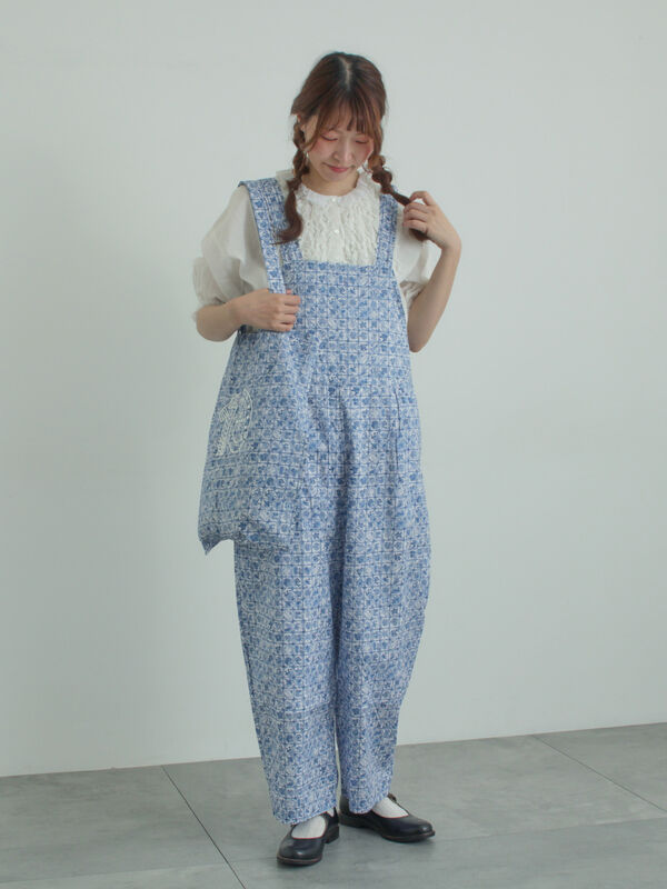 LIBERTY FABRICS】Botanical Language柄トートバッグ（ブルー/キナリ